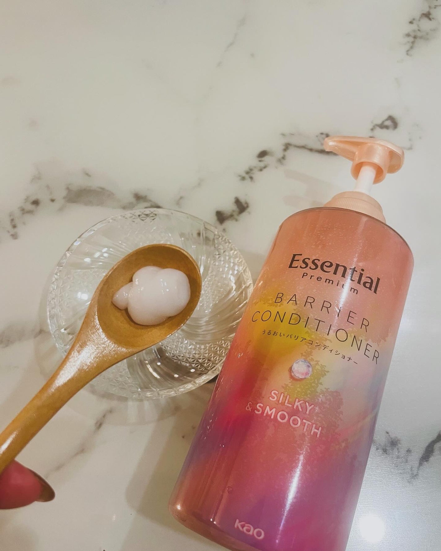 エッセンシャルプレミアム バリアシャンプー・コンディショナー シルキー&スムース/エッセンシャル/市販シャンプーを使ったクチコミ(3枚目)