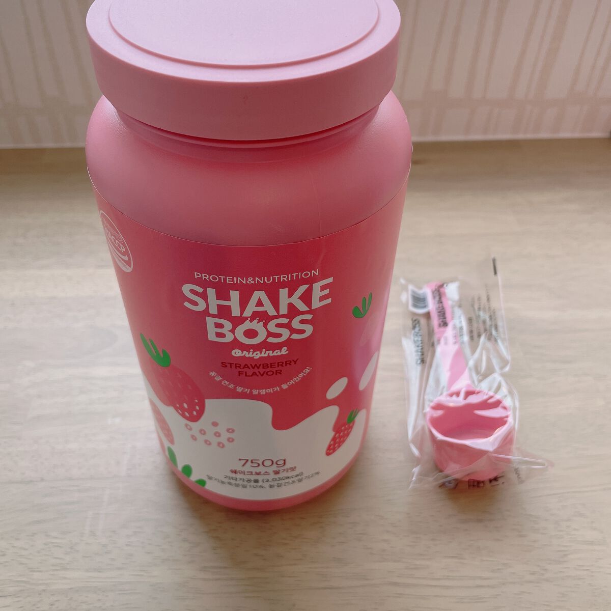 13周年記念イベントが シェイクボス お試し3袋 ストロベリー味