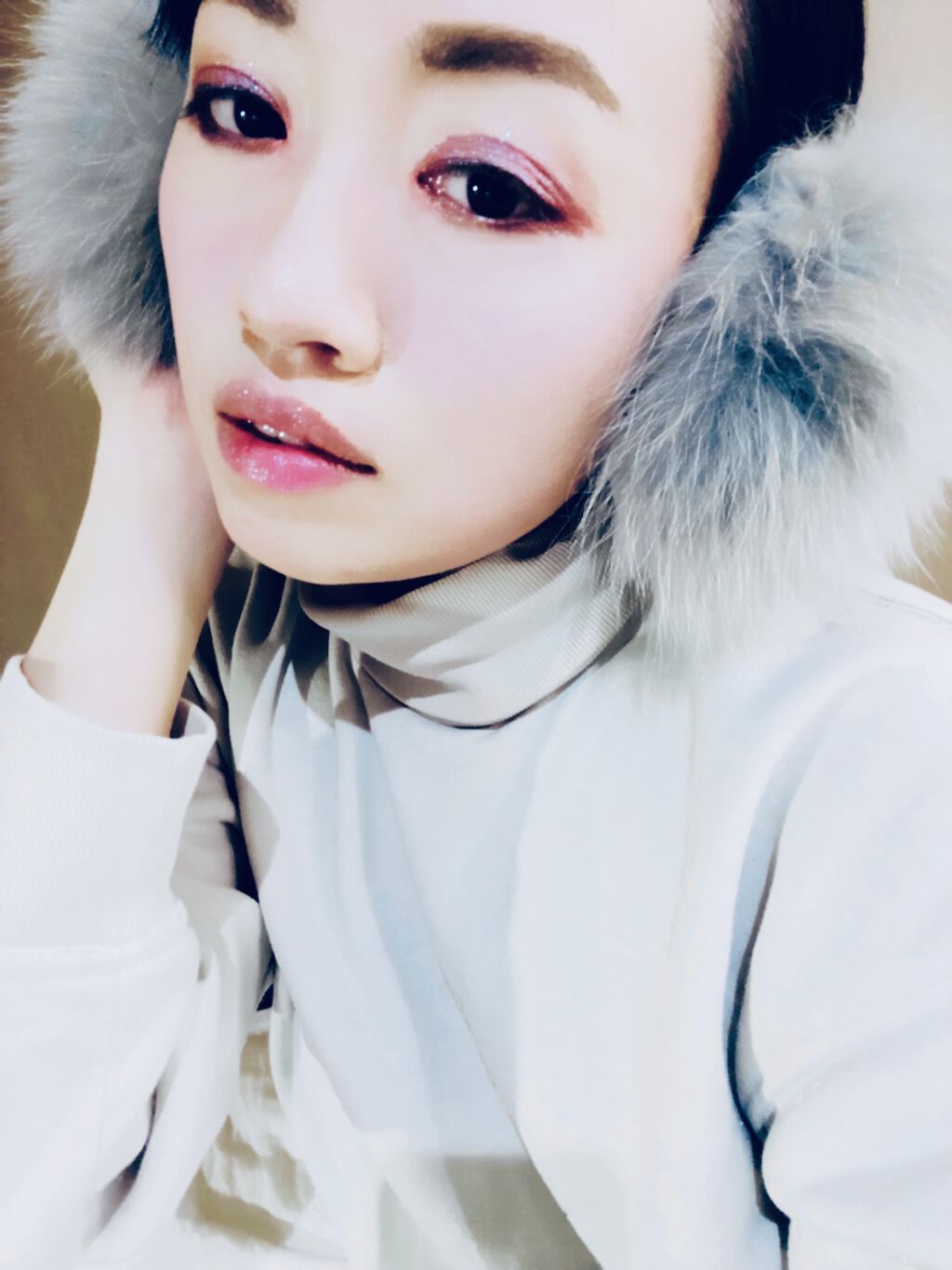 クリスタルホイップス ロングウェアリング シマ—リング アイシャドウ/Too Faced/リキッドアイシャドウを使ったクチコミ（1枚目）