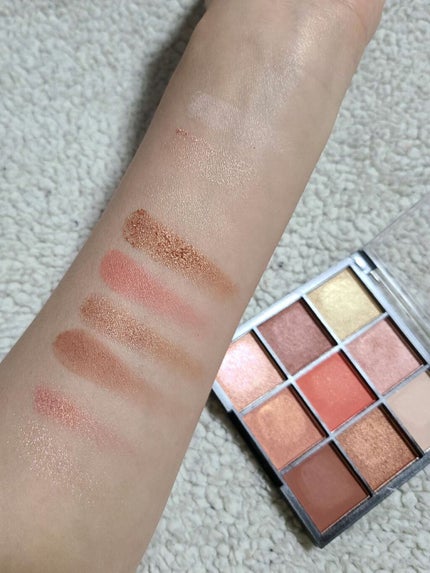 UR GLAM BLOOMING EYE COLOR PALETTE/U R GLAM/アイシャドウパレットを使ったクチコミ(3枚目)
