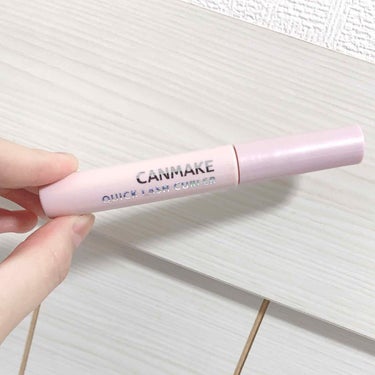 🦈CANMAKE
🦈QUICK LASH CURLER


クリアマスカラが欲しくて試しに安いのを買おう！と思ってCANMAKEさんのクイックラッシュカーラーを買ってみました！！☺️☺️自分なりに使った