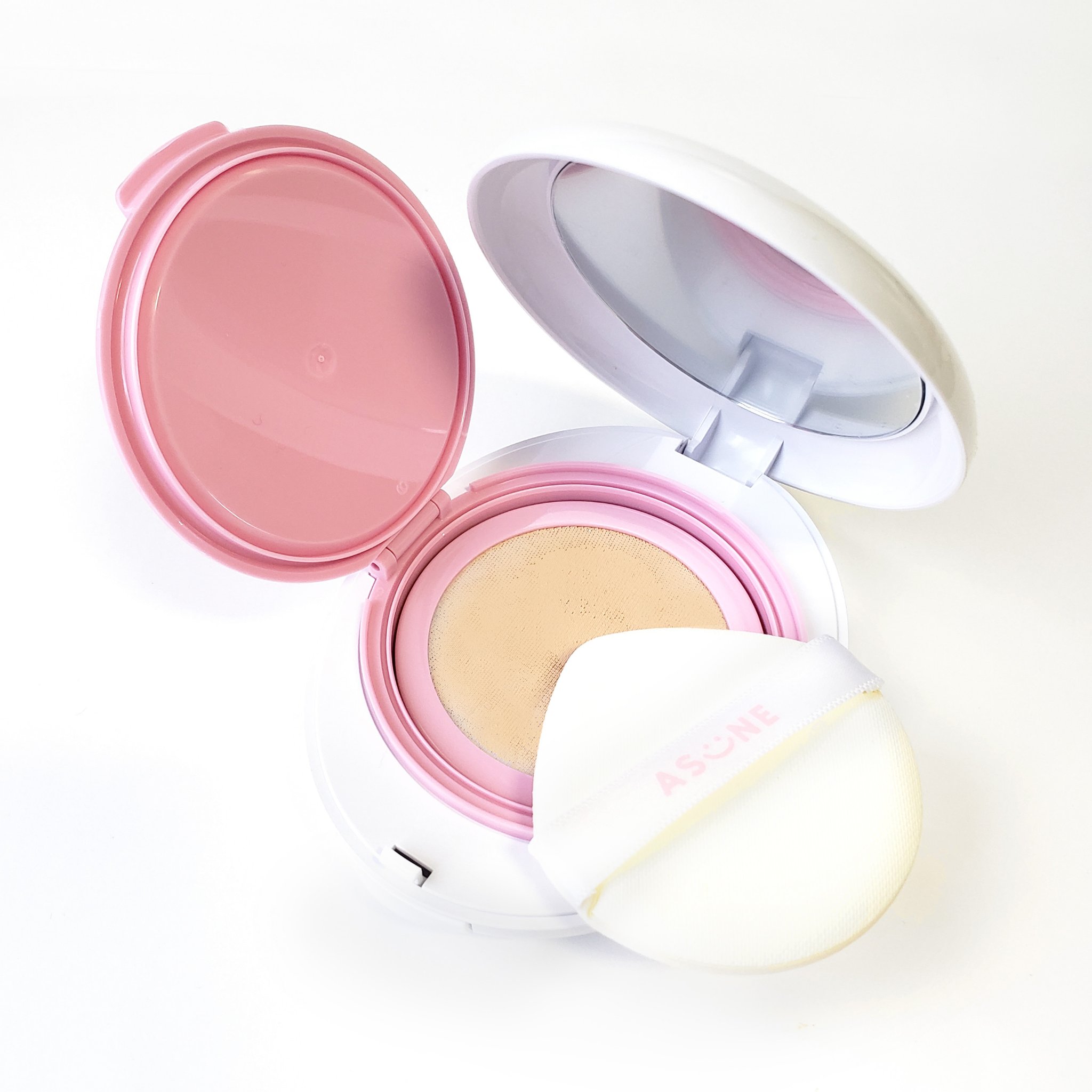 デューイーメッシュファンデーション/ASUNE /クッションファンデーションを使ったクチコミ（2枚目）