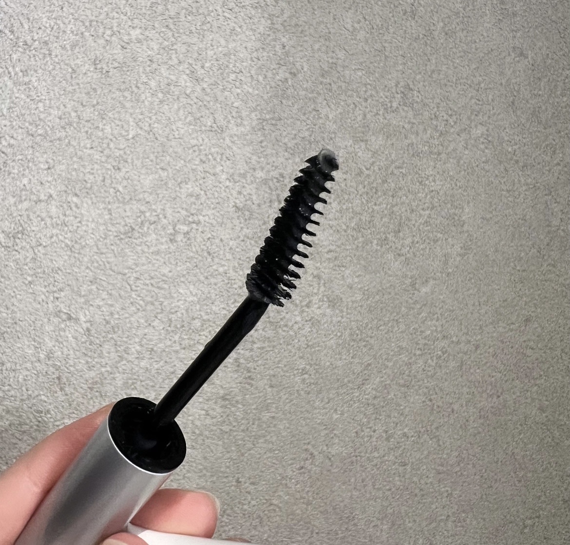 ETUDE マスカラフィクサー パーフェクトラッシュのクチコミ「 #Qoo10メガ割 にてETUDEのマスカラセットと一緒に購入しました🛍️

マスカラは私に.....」（3枚目）