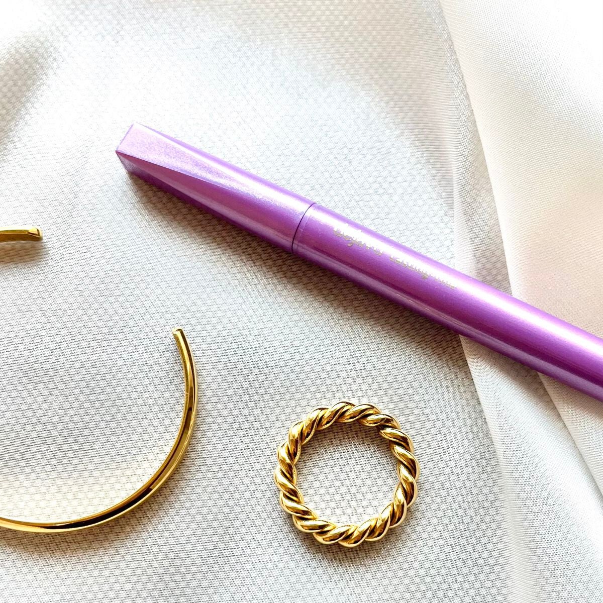 「密着アイライナー」ショート筆リキッド/デジャヴュ/リキッドアイライナーを使ったクチコミ(1枚目)