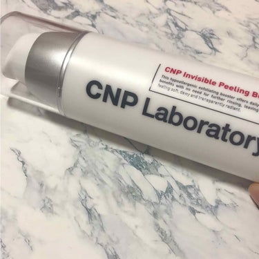 CNP invisible peeling booster
皮膚科医チャド&パク先生開発の
ピーリング兼ブースター美容液。

ピーリングされてる感は特に感じないけど、これなしでは化粧水の入り方や、ニキビ