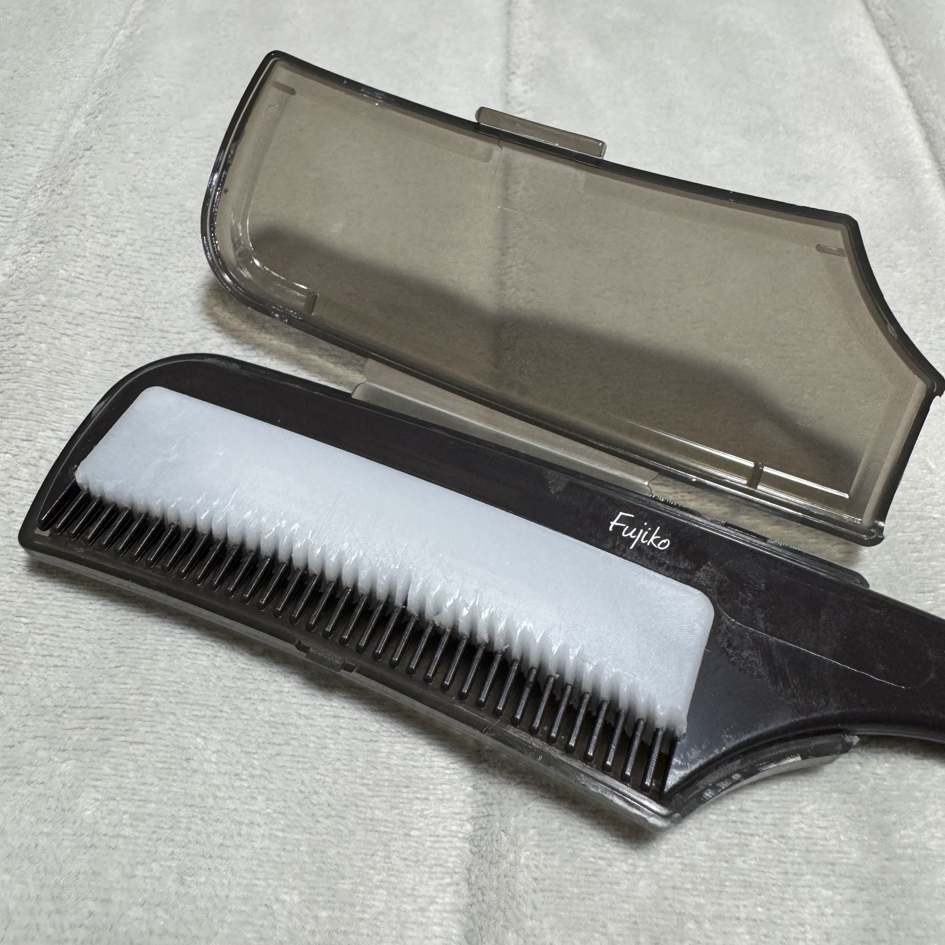 フジコ色っぽスティック/Fujiko/ヘアコームを使ったクチコミ（2枚目）