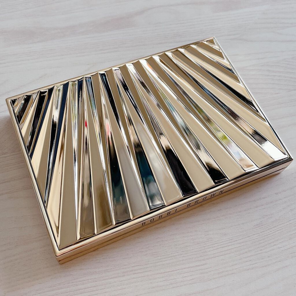 リュクス プレシャス メタルズ アイシャドウ パレット/BOBBI BROWN/アイシャドウパレットを使ったクチコミ(5枚目)