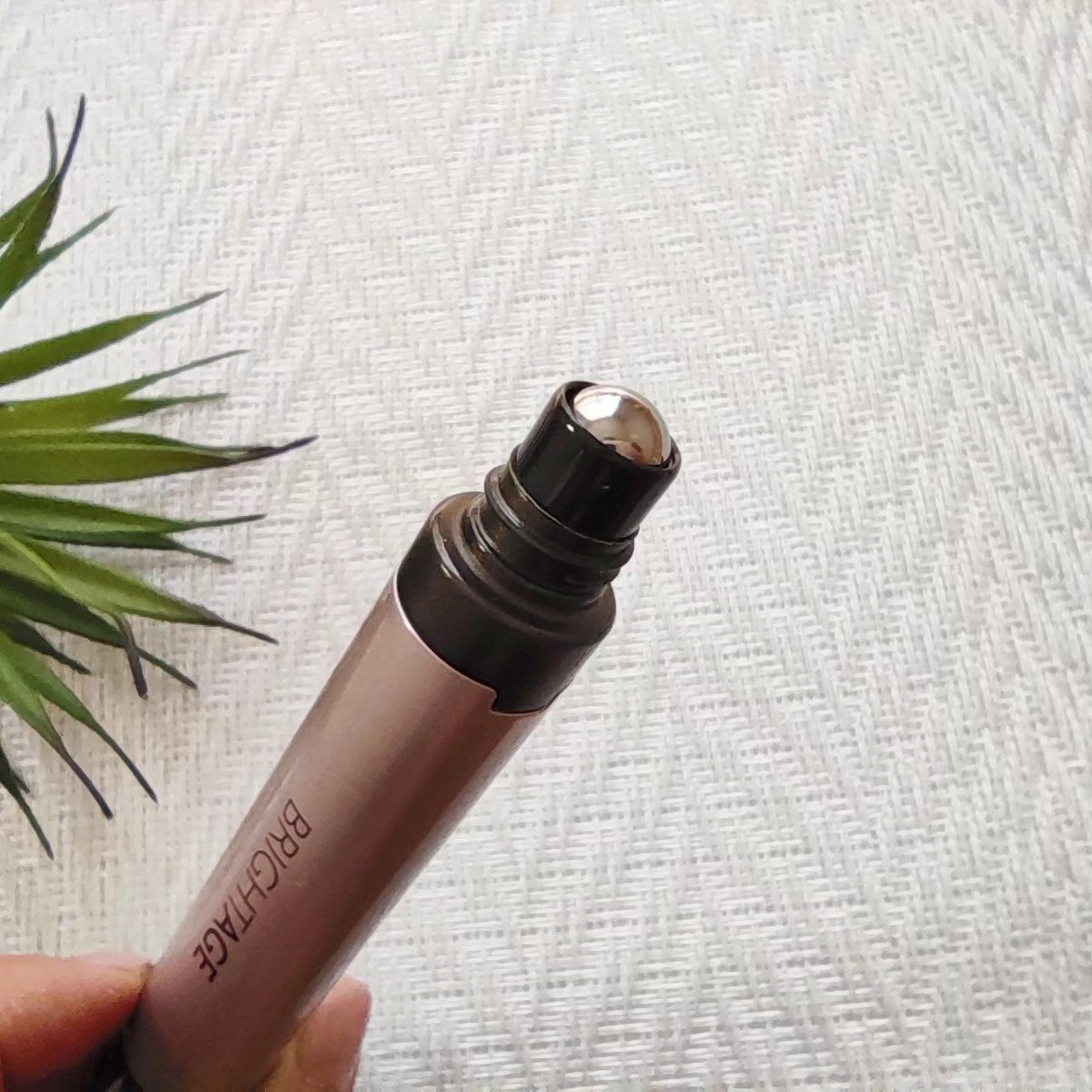 アイゾーン ダブルリバイタライザー/BRIGHTAGE/アイケア・アイクリームを使ったクチコミ（3枚目）