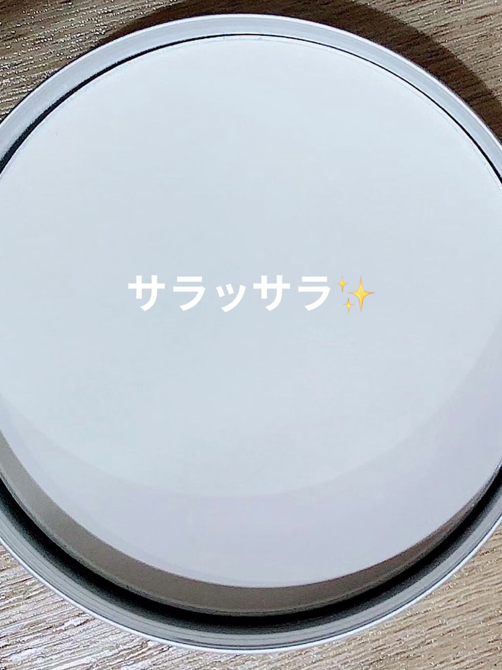 すっぴんパウダー アップルミントの香り/クラブ/プレストパウダーを使ったクチコミ（3枚目）