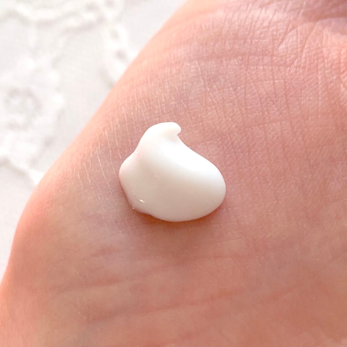 トゥルーリペア ナイトクリーム/amos PROFESSIONAL/アウトバストリートメントを使ったクチコミ(6枚目)