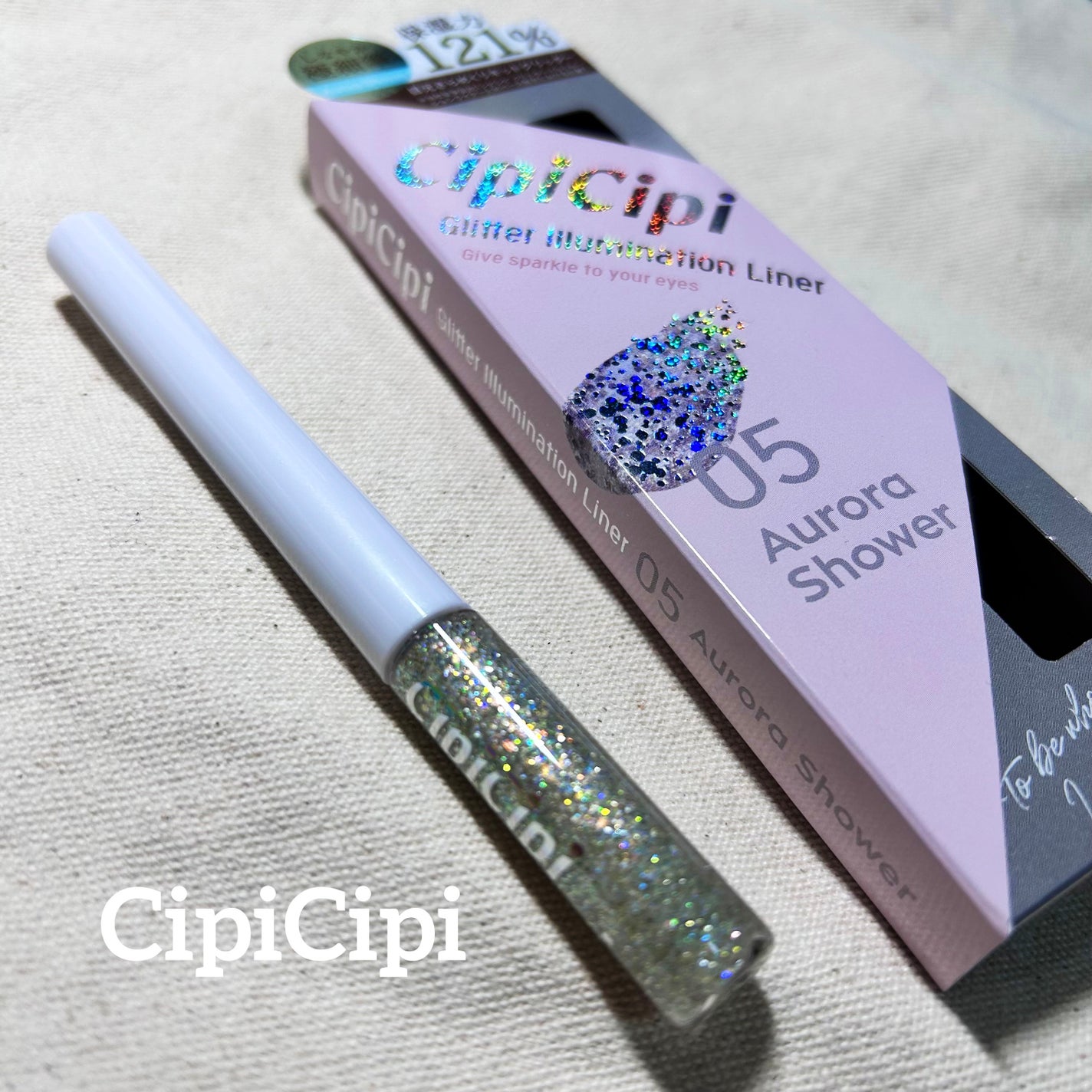 グリッター イルミネーションライナー R/CipiCipi/リキッドアイライナーを使ったクチコミ(1枚目)
