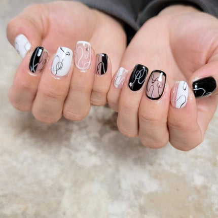 侘助 on LIPS 「【ネイルマニア向けアートネイル】こんにちは、侘助です𓂃𓈒𓏸𑁍今..」(4枚目)