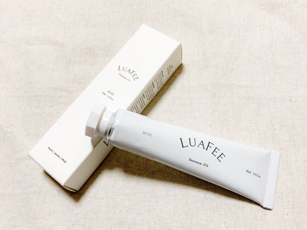 ソリッド パフューム ホワイトアプリコット/LUAFEE/練り香水を使ったクチコミ(1枚目)