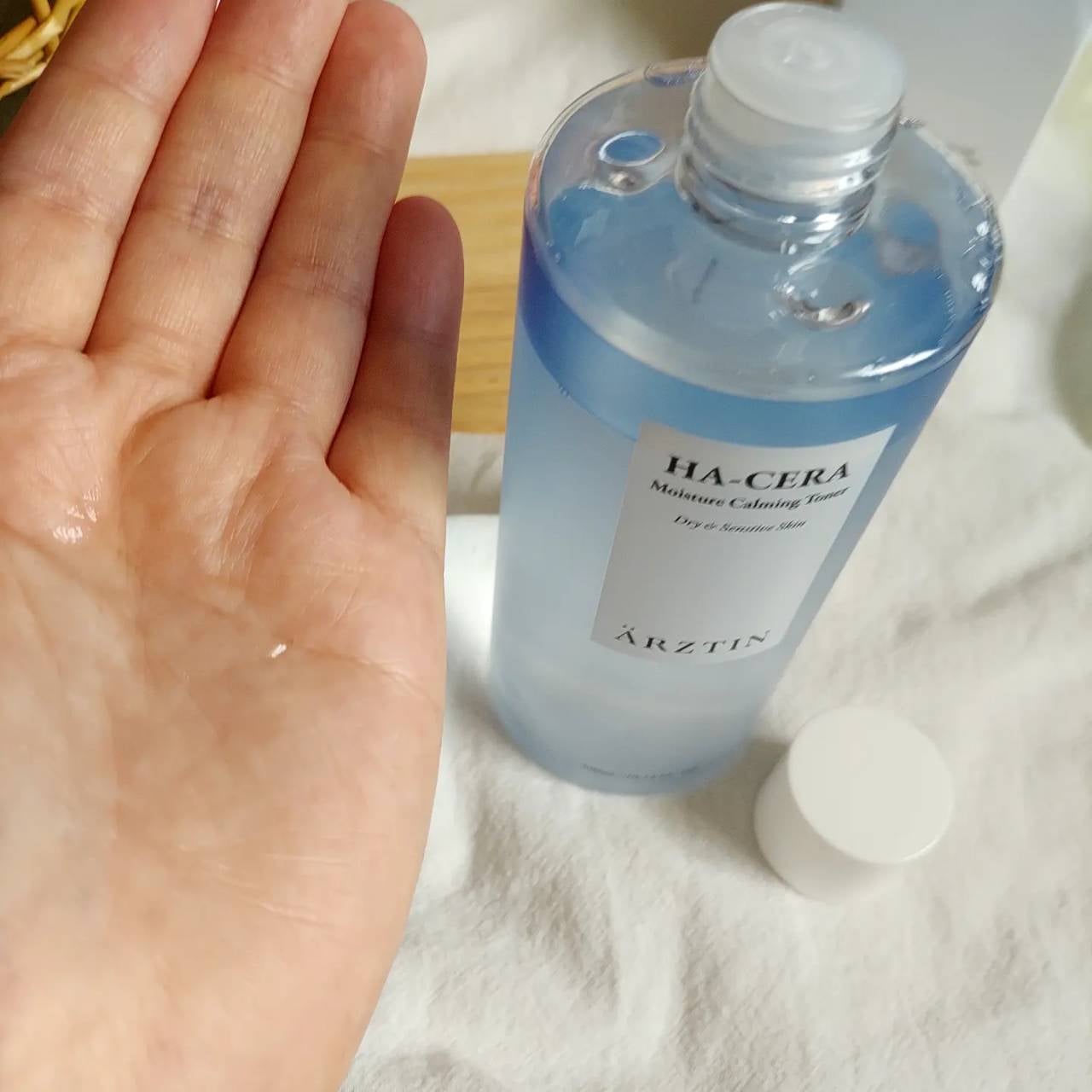 ヒアセラ モイスチャートナー/エルツティン/化粧水を使ったクチコミ(2枚目)