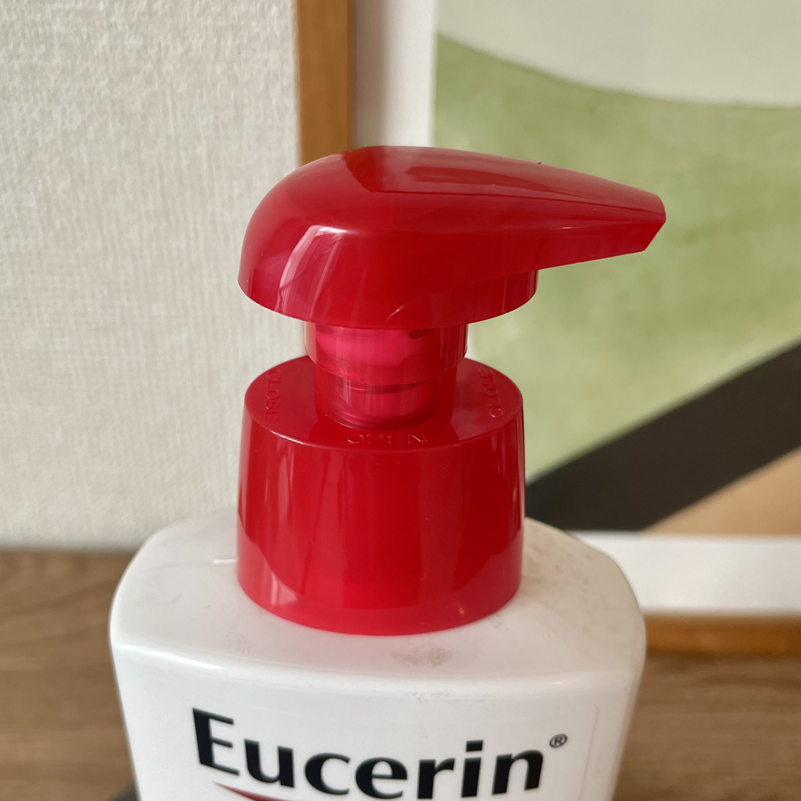 DAILY HYDRATION LOTION/Eucerin/ボディローションを使ったクチコミ（2枚目）