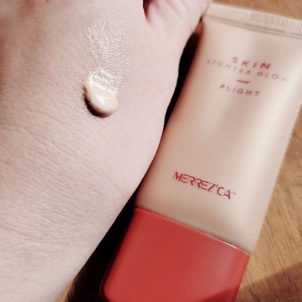 MERREZ'CA Skin Lighter Glow (スキンライターグロウ)のクチコミ「今日はタイコスメ🇹🇭
Merrezca 
Skin Lighter Glow 
スキンライター.....」（2枚目）