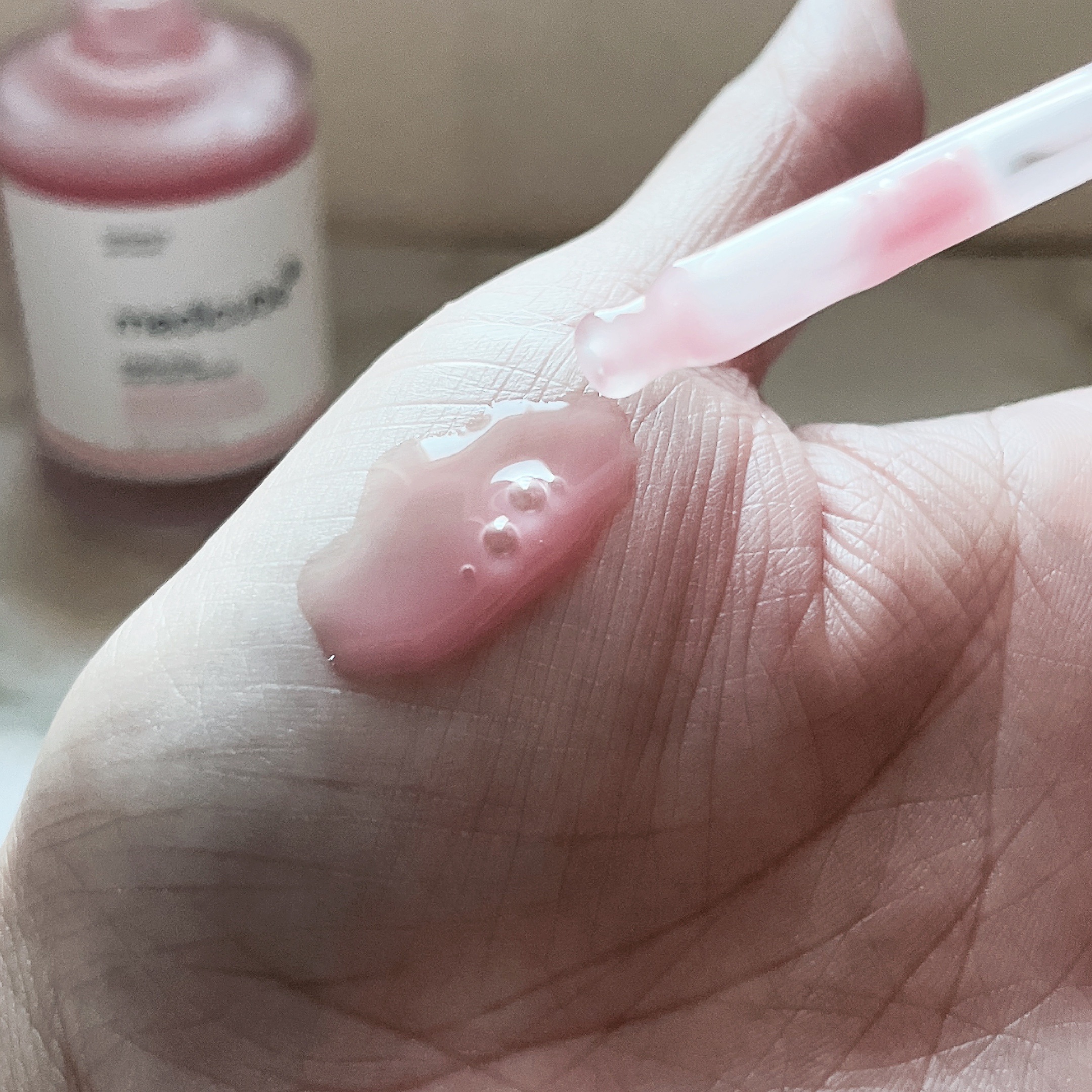 PDRNピンクアンプル PDRN 10,000ppm配合/MEDICUBE/美容液を使ったクチコミ（3枚目）