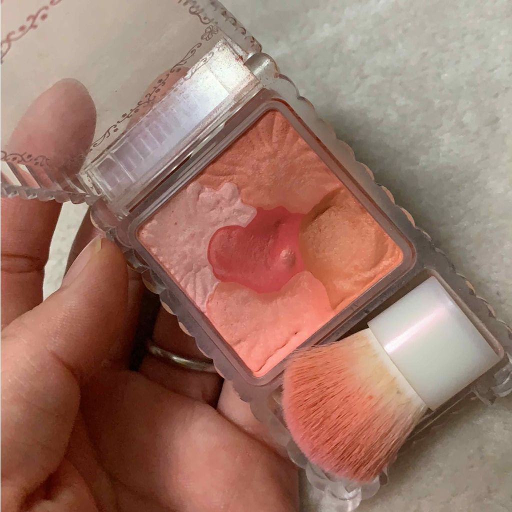 グロウフルールチークス/キャンメイク/パウダーチークを使ったクチコミ(1枚目)