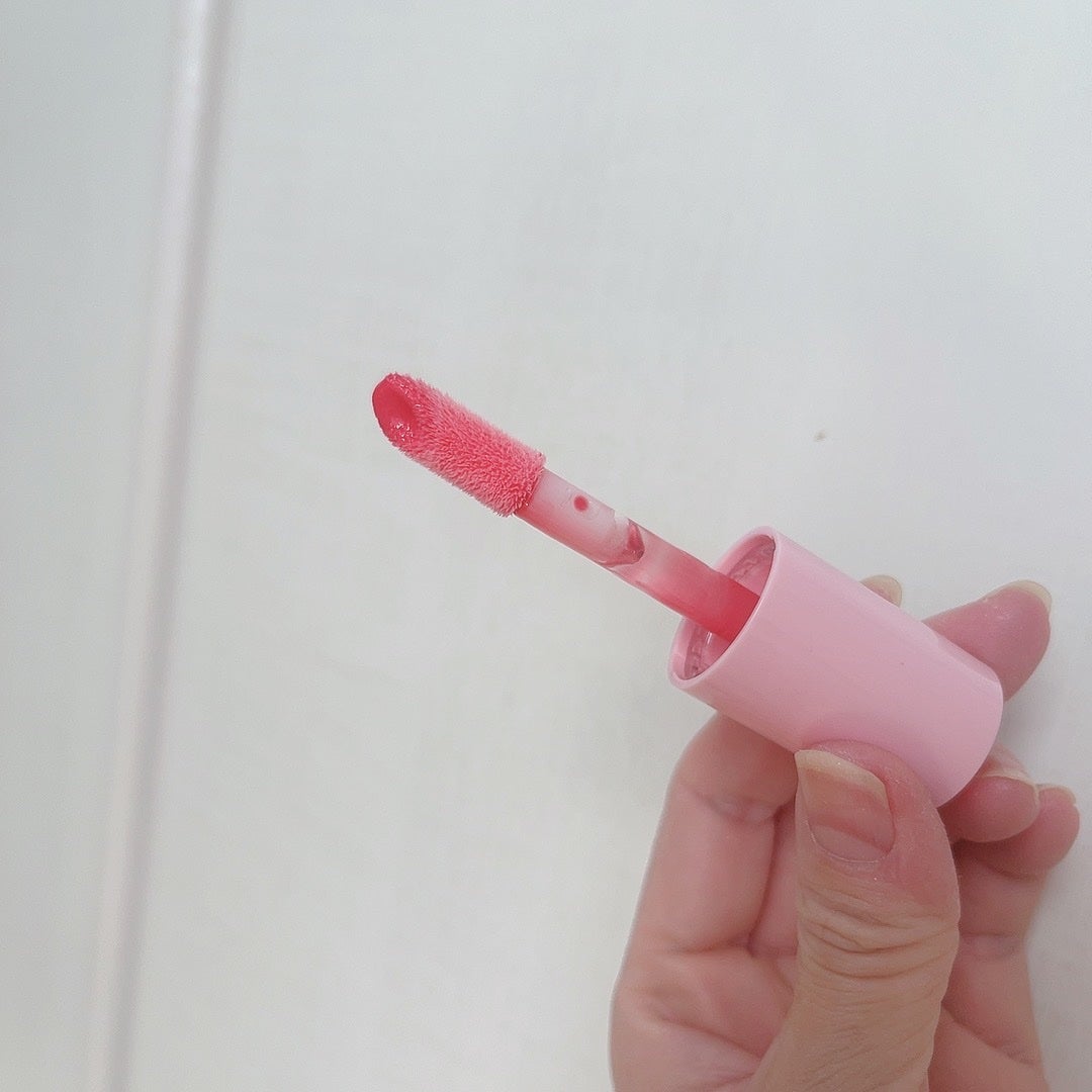 インク グラスティング リップ グロス/PERIPERA/リップグロスを使ったクチコミ(4枚目)