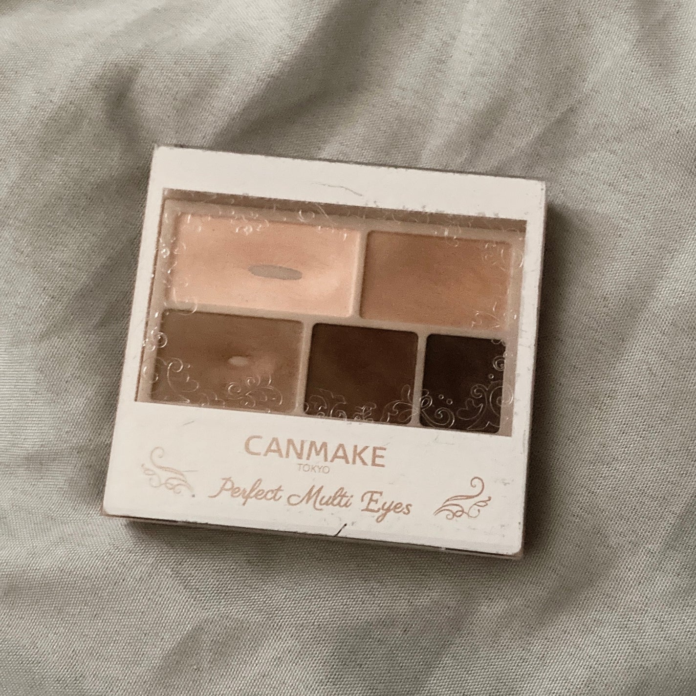 パーフェクトマルチアイズ/キャンメイク/アイシャドウパレットを使ったクチコミ(1枚目)
