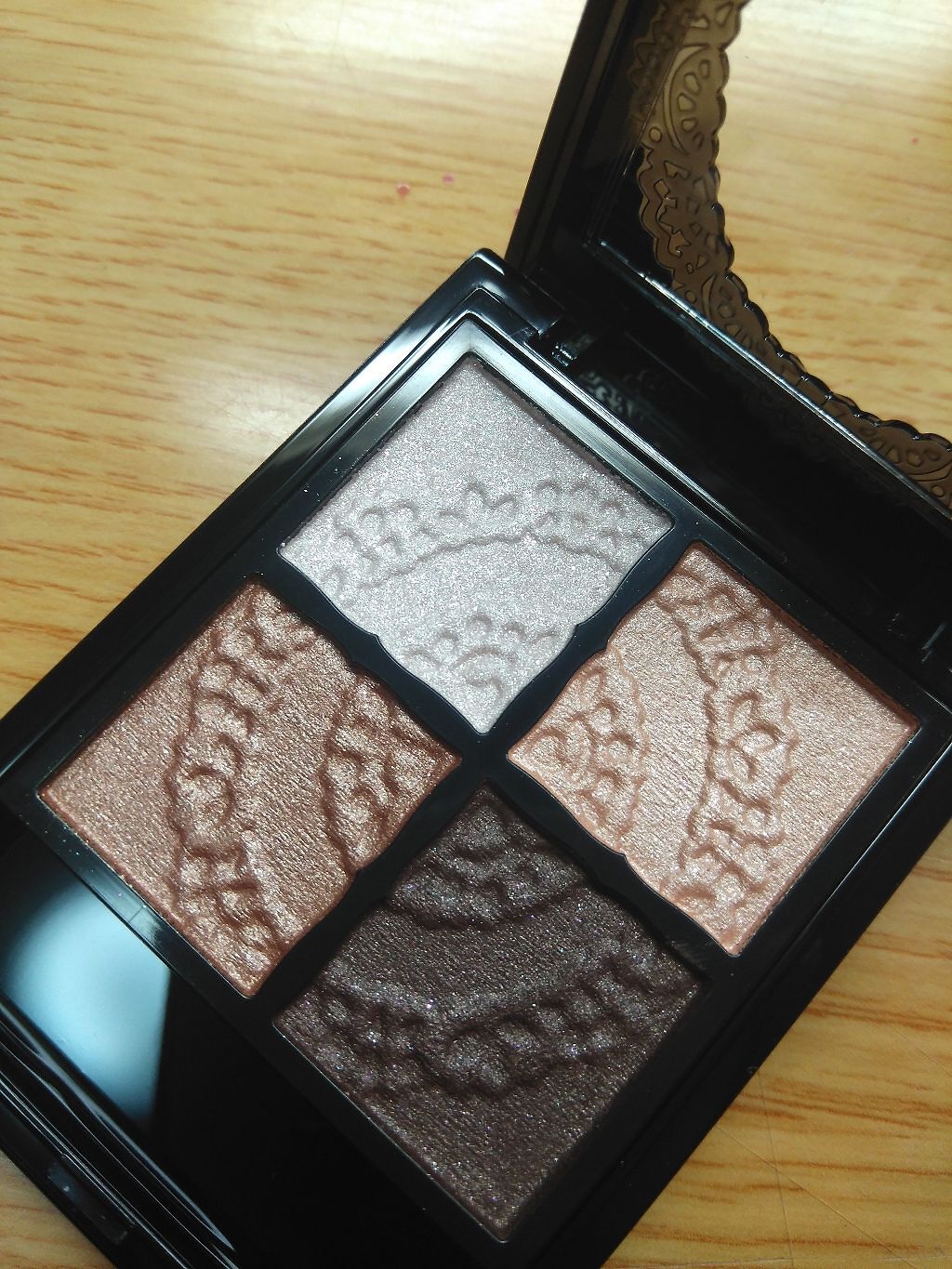 グロッシーリッチ アイズ/Visée/アイシャドウパレットを使ったクチコミ（2枚目）