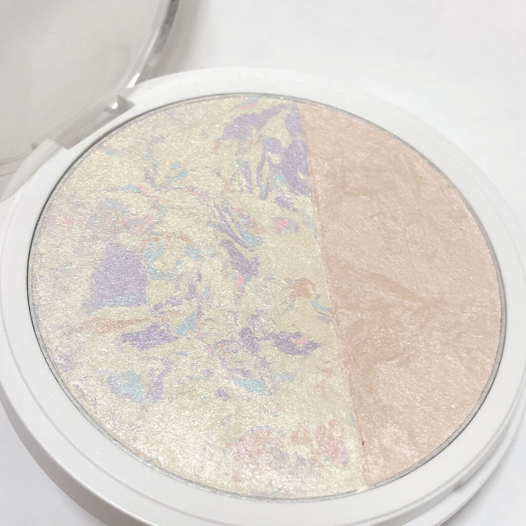 チアフラッシュデュオハイライター/B. by BANILA/パウダーハイライトを使ったクチコミ（3枚目）