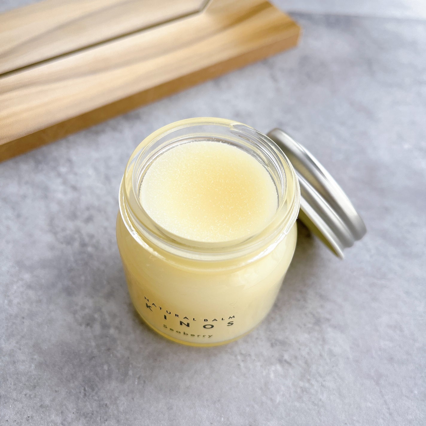 NATURAL BALM シーベリー/KINOS/ヘアバームを使ったクチコミ(2枚目)