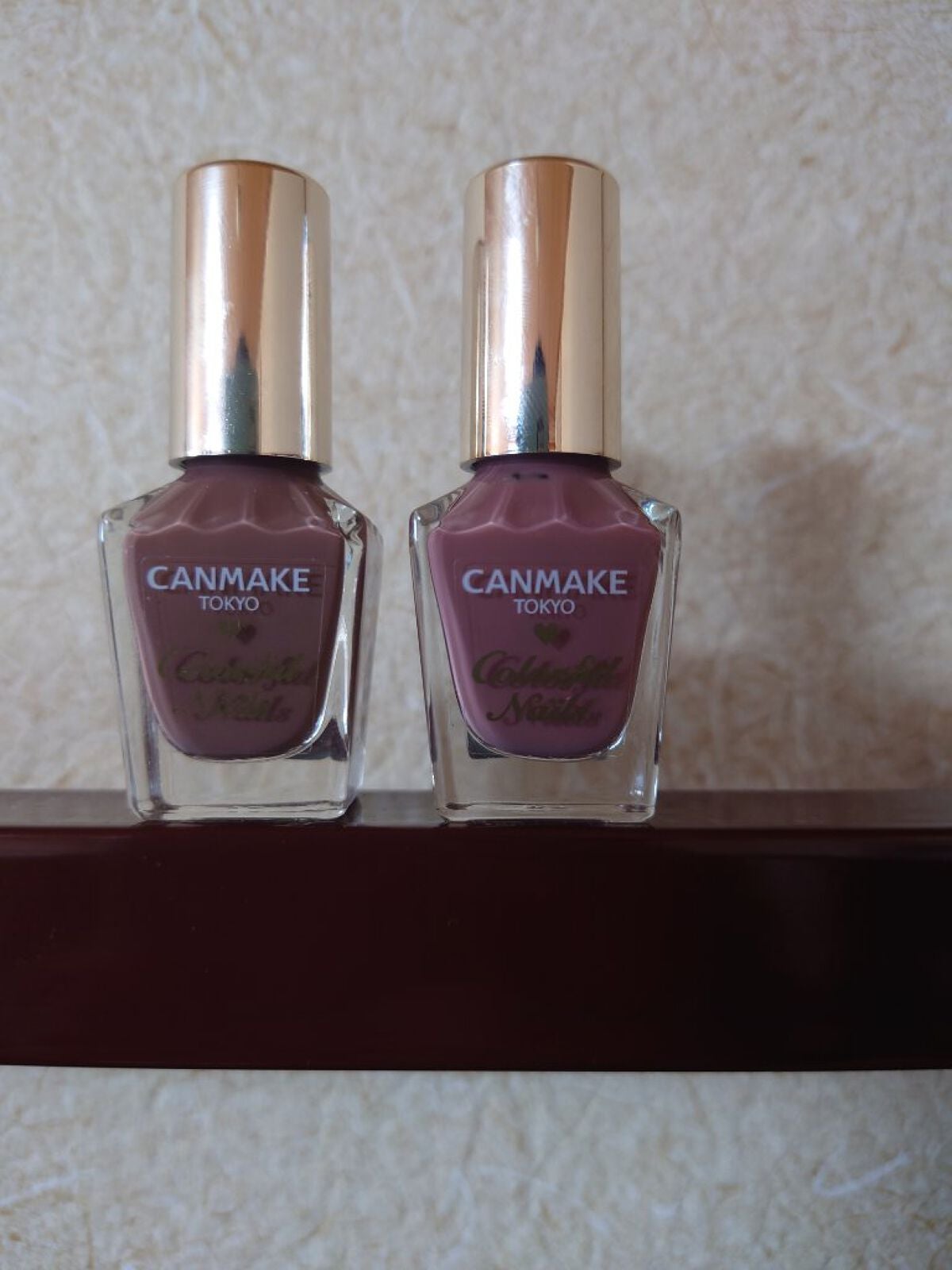 カラフルネイルズ/キャンメイク/マニキュアを使ったクチコミ(2枚目)