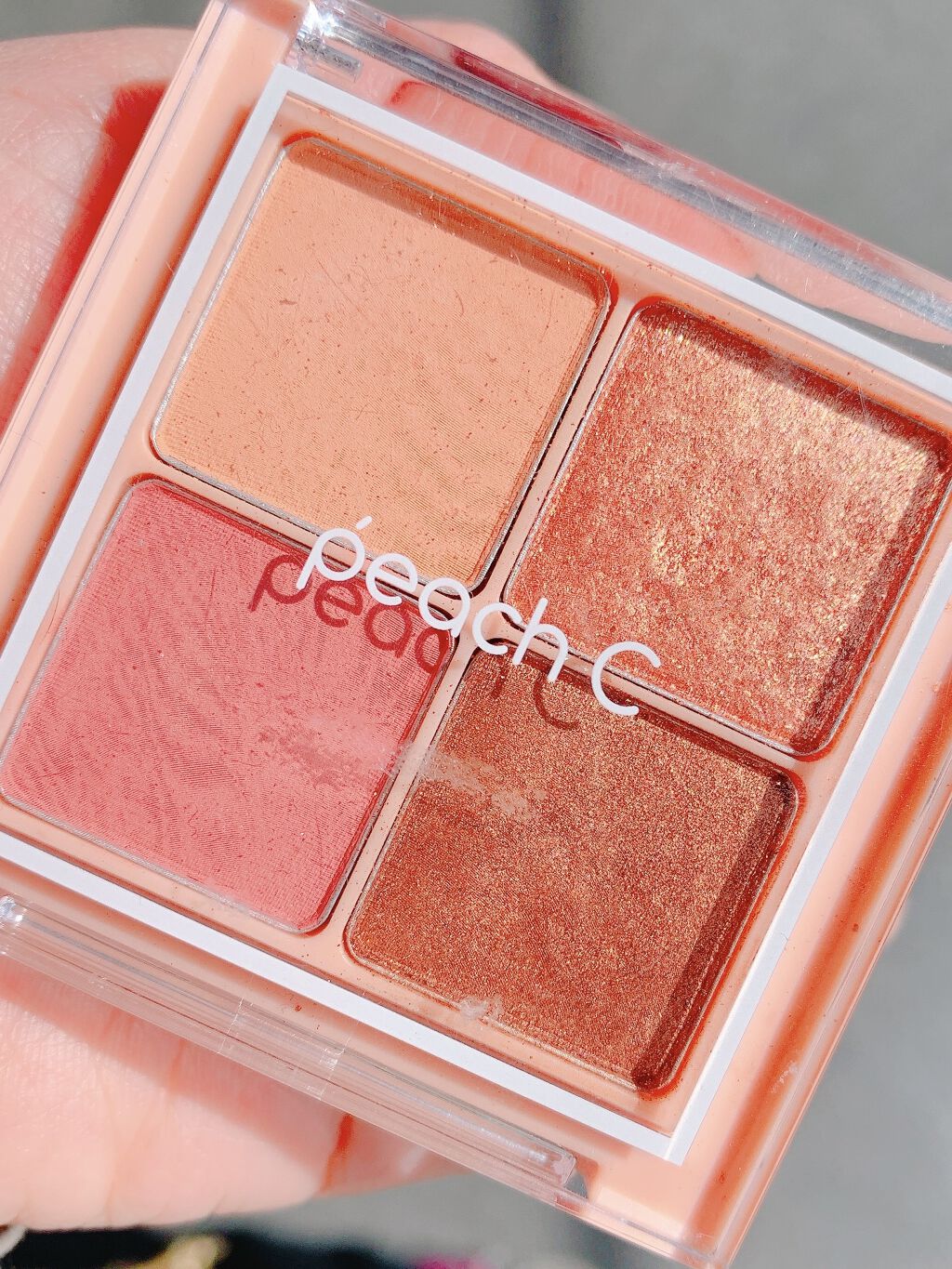フォーリング イン アイシャドウ パレット  02 フォーリングインピーチ/Peach C/アイシャドウパレットを使ったクチコミ（1枚目）
