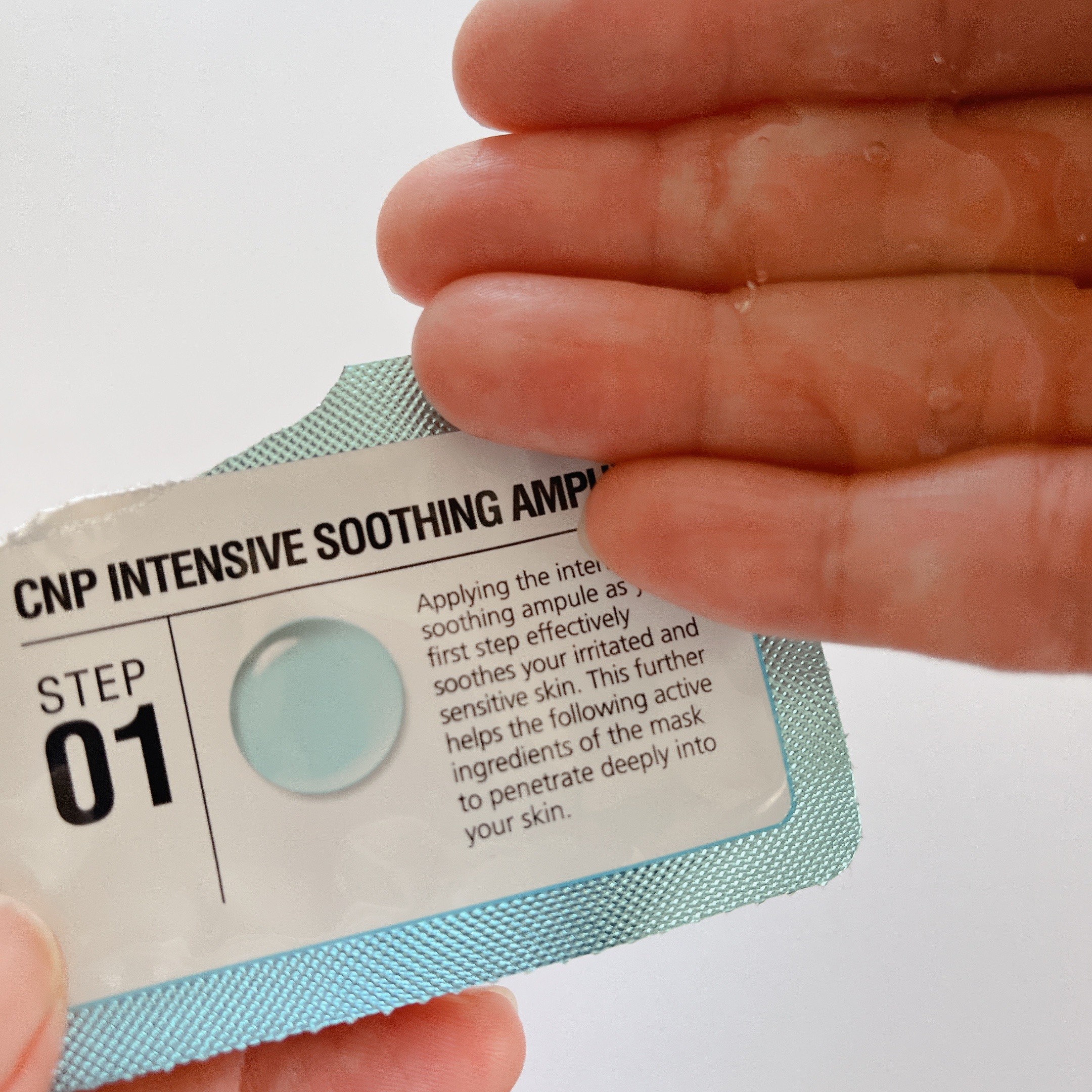 CNP アクア セラム マスク/CNP Laboratory/シートマスク・パックを使ったクチコミ（3枚目）