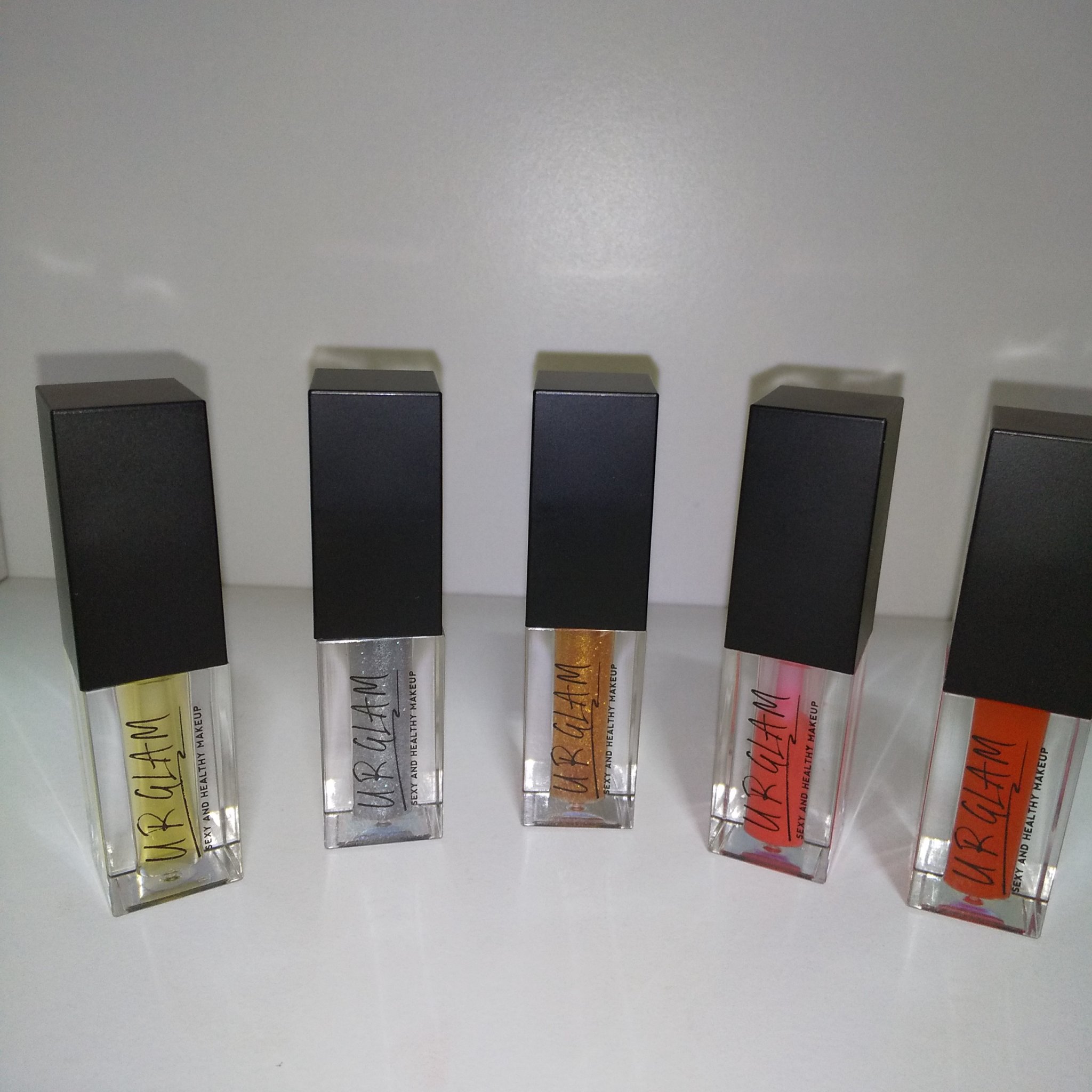 UR GLAM　LIP OIL/U R GLAM/リップグロスを使ったクチコミ（3枚目）