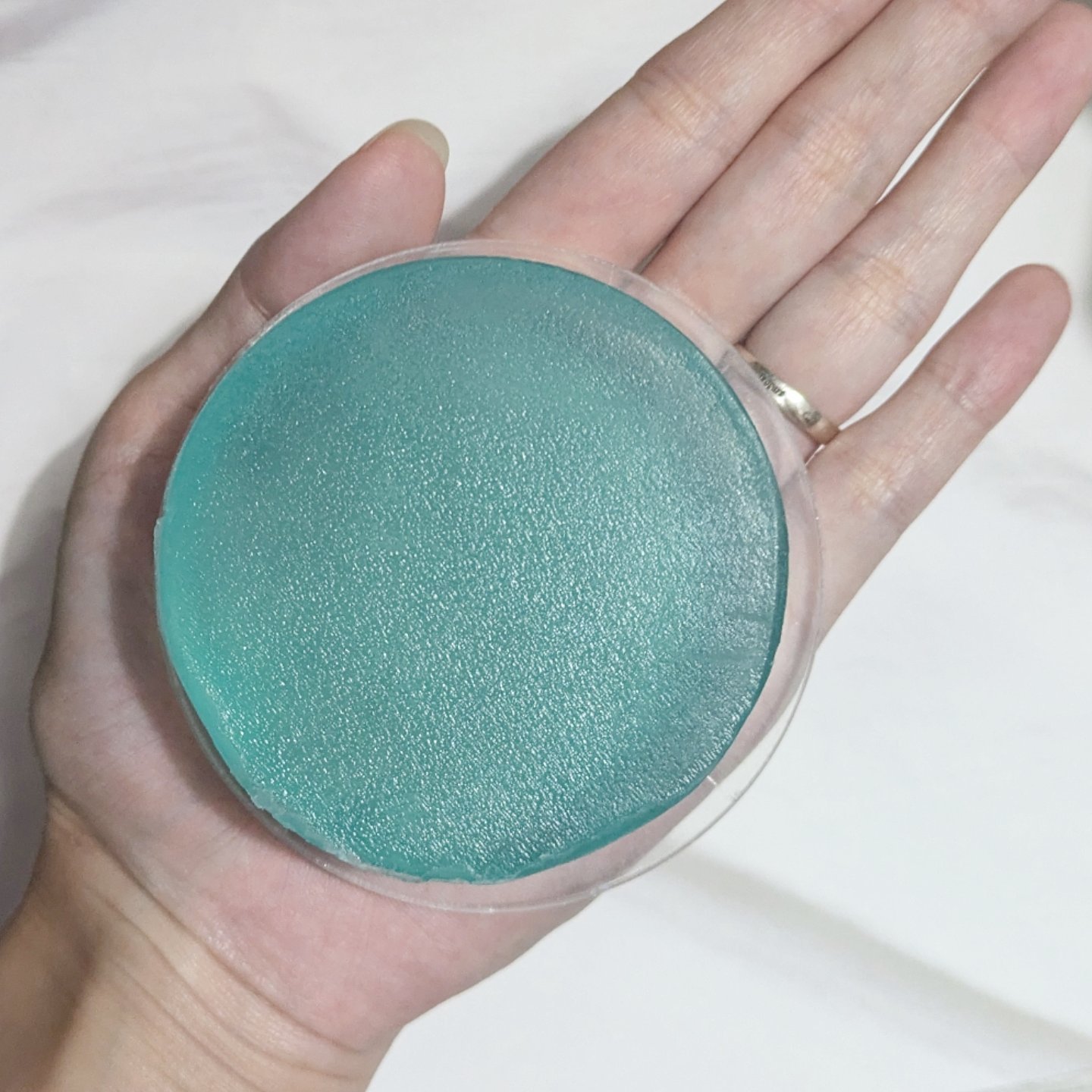 クリアソープ　パロサントの香り/ユゼ化粧品/洗顔石鹸を使ったクチコミ（2枚目）