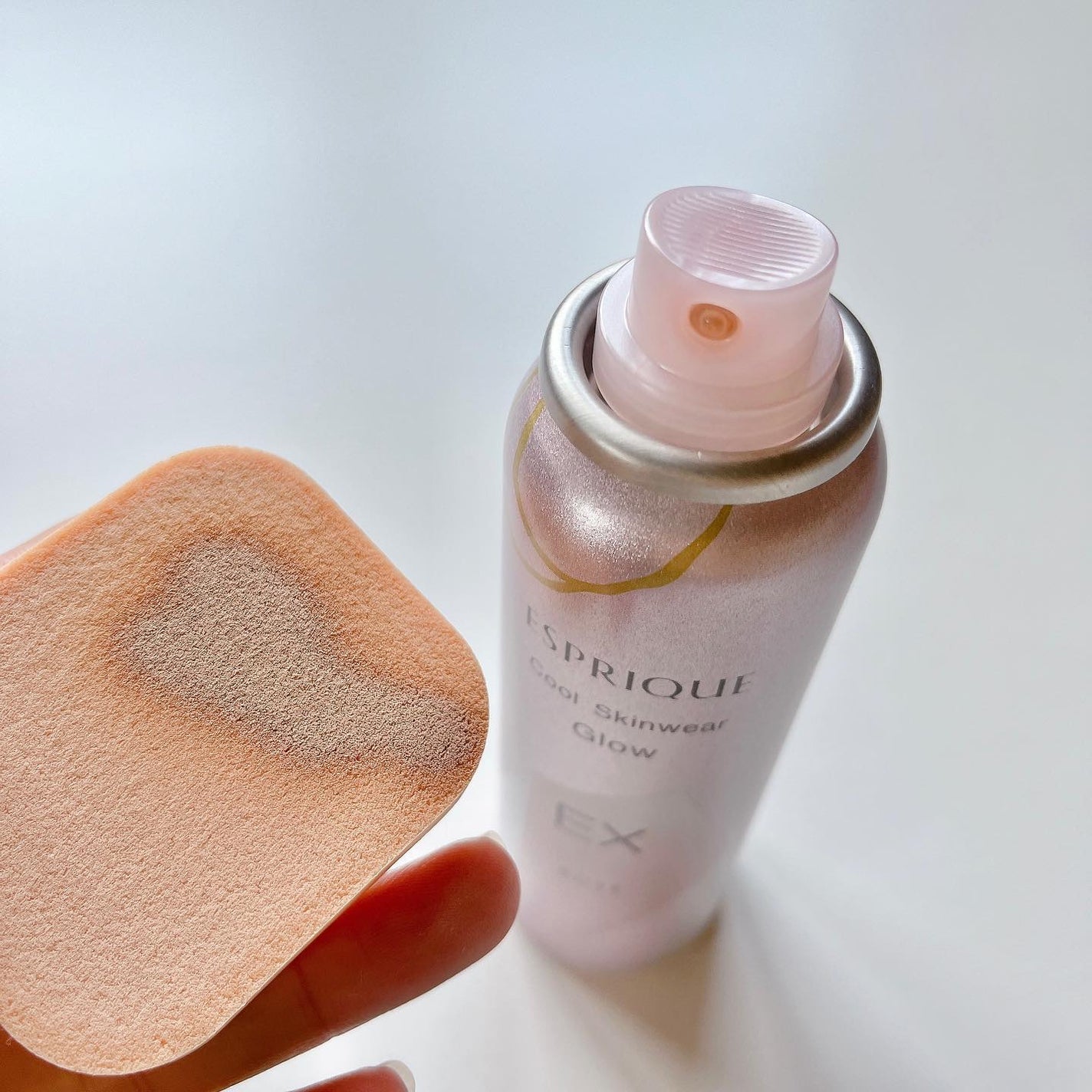 サンちゃん on LIPS 「エスプリーク クールスキンウェアグロウEXひんやりして気持ちい..」(5枚目)