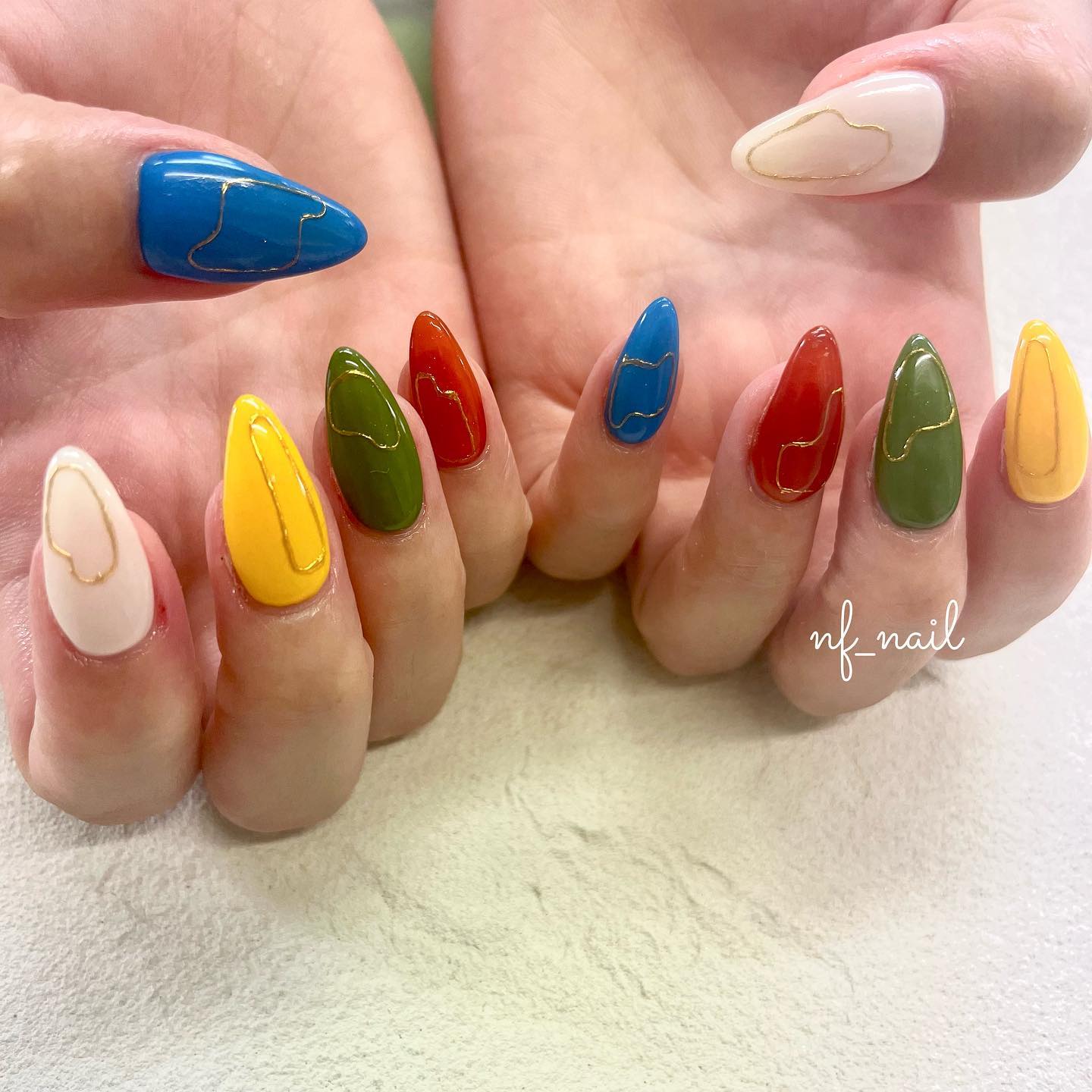 #ネイル,#ジェルネイル,#ニュアンスネイル,#キラキラネイル,#夏ネイル,#カラフルネイル,#レトロネイルのネイルデザイン