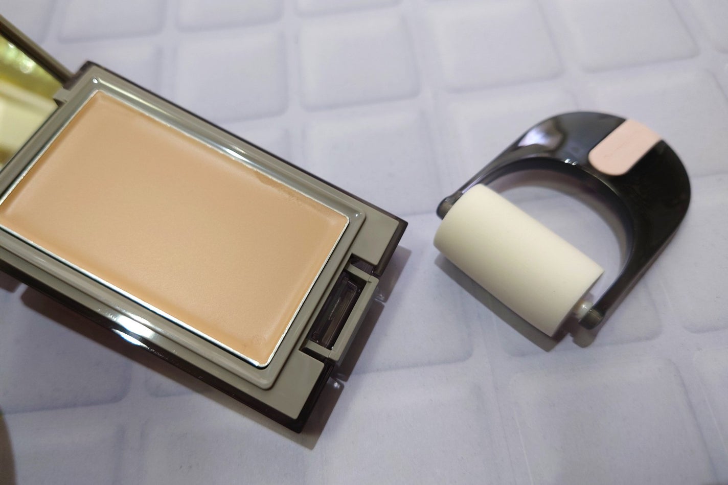 プリマヴィスタ デイトリートメントバーム 〈ローラータイプ〉/プリマヴィスタ/その他ファンデーションを使ったクチコミ(1枚目)