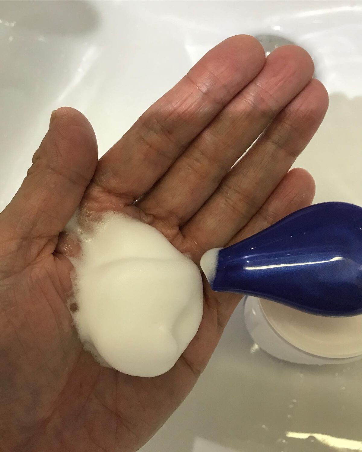 ニベア クリアビューティー弱酸性泡洗顔 もっちり美肌/ニベア/泡洗顔を使ったクチコミ(4枚目)