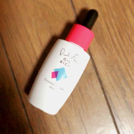 Dual Face OIL RICH クリスタルセラムのクチコミ「導入美容液!
キラキラしていて
顔もいいけど手が
しっとりして
若返る😂✨
ー雑談ー
最.....」(1枚目)