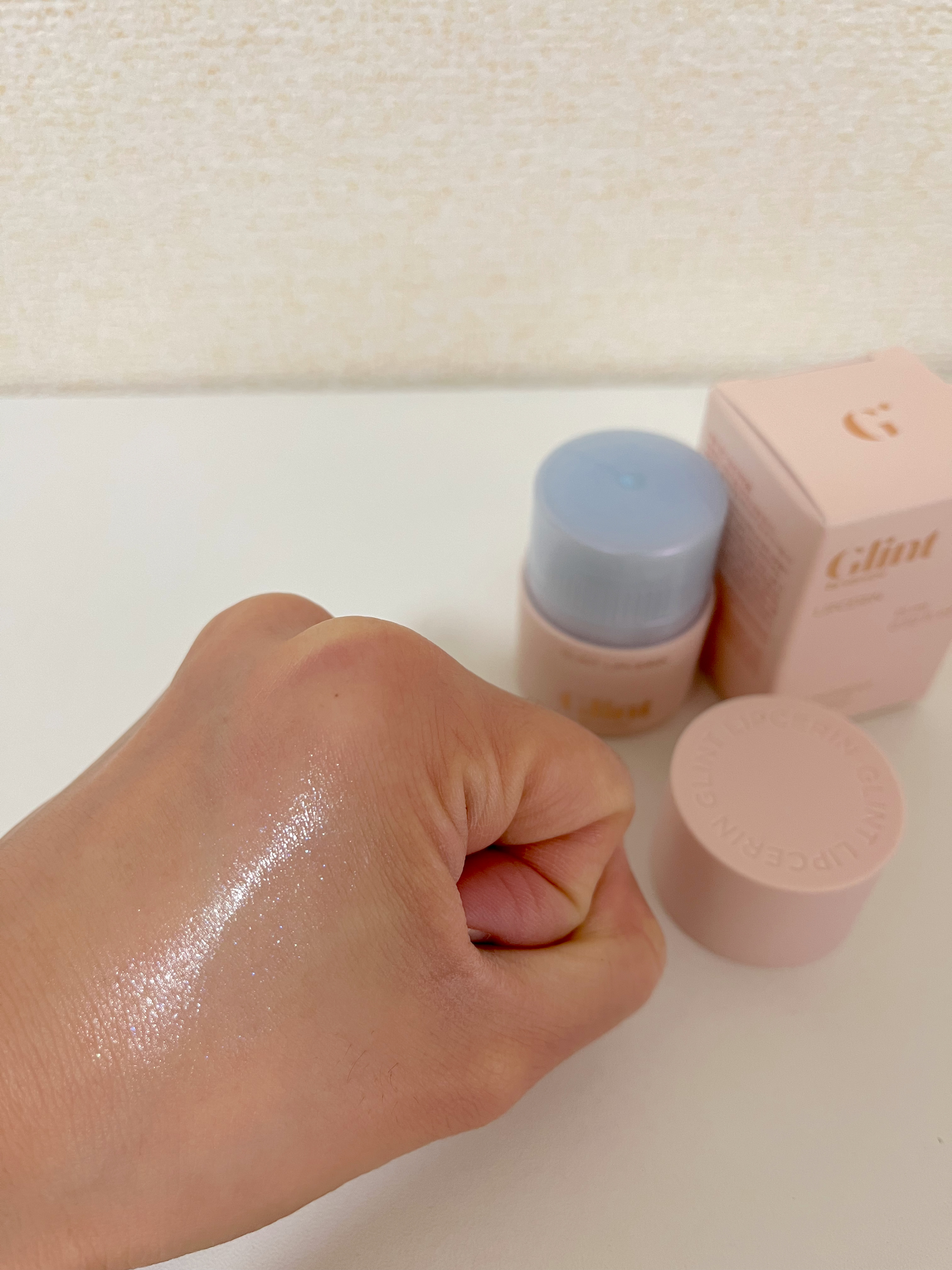 リップセリン 03 アイシーブルー/Glint/リップグロスを使ったクチコミ（3枚目）