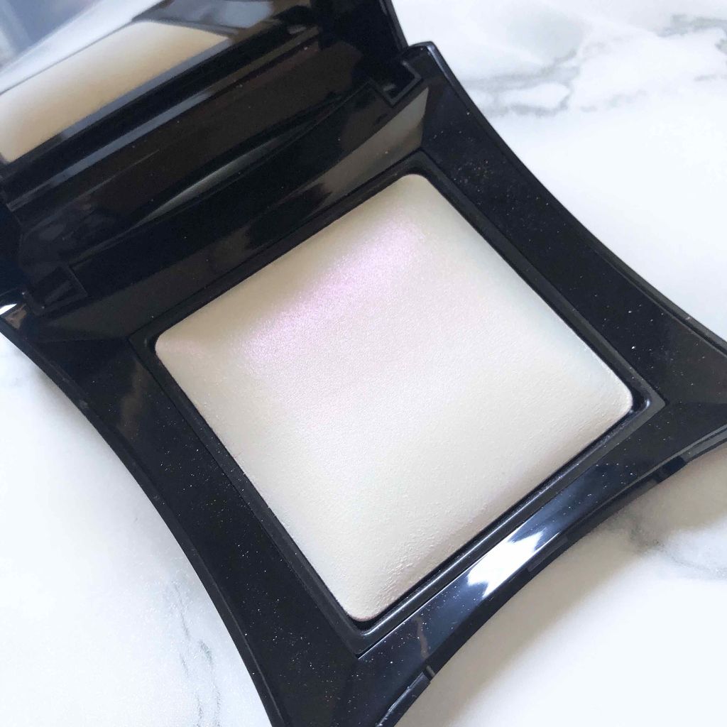 beyond powder/Illamasqua/パウダーハイライトを使ったクチコミ(1枚目)