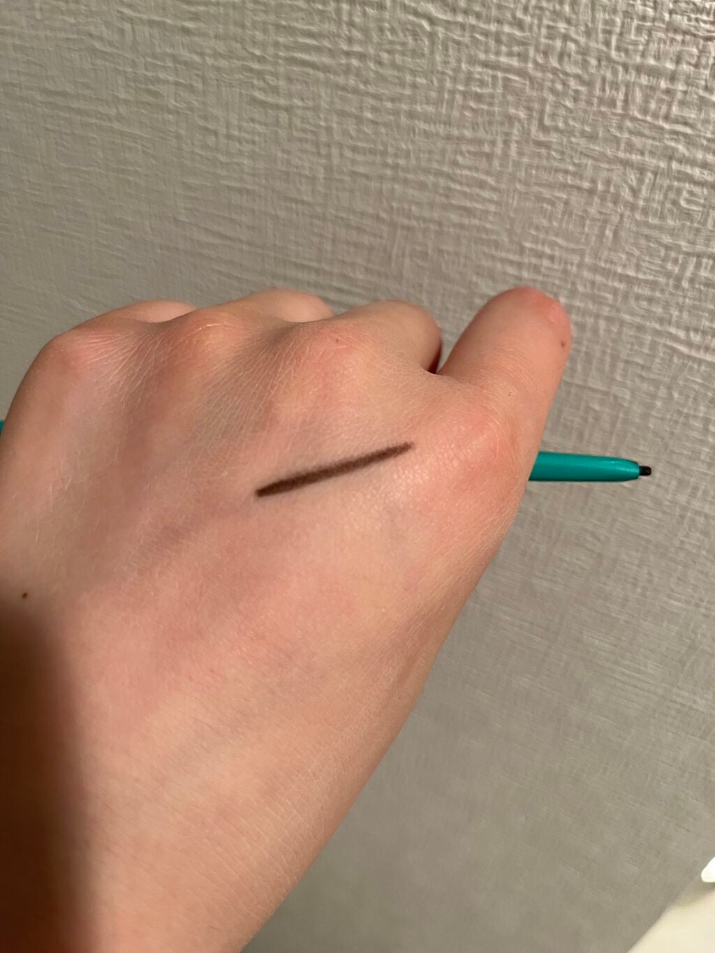 「密着アイライナー」クリームペンシル/デジャヴュ/ペンシルアイライナーを使ったクチコミ(2枚目)
