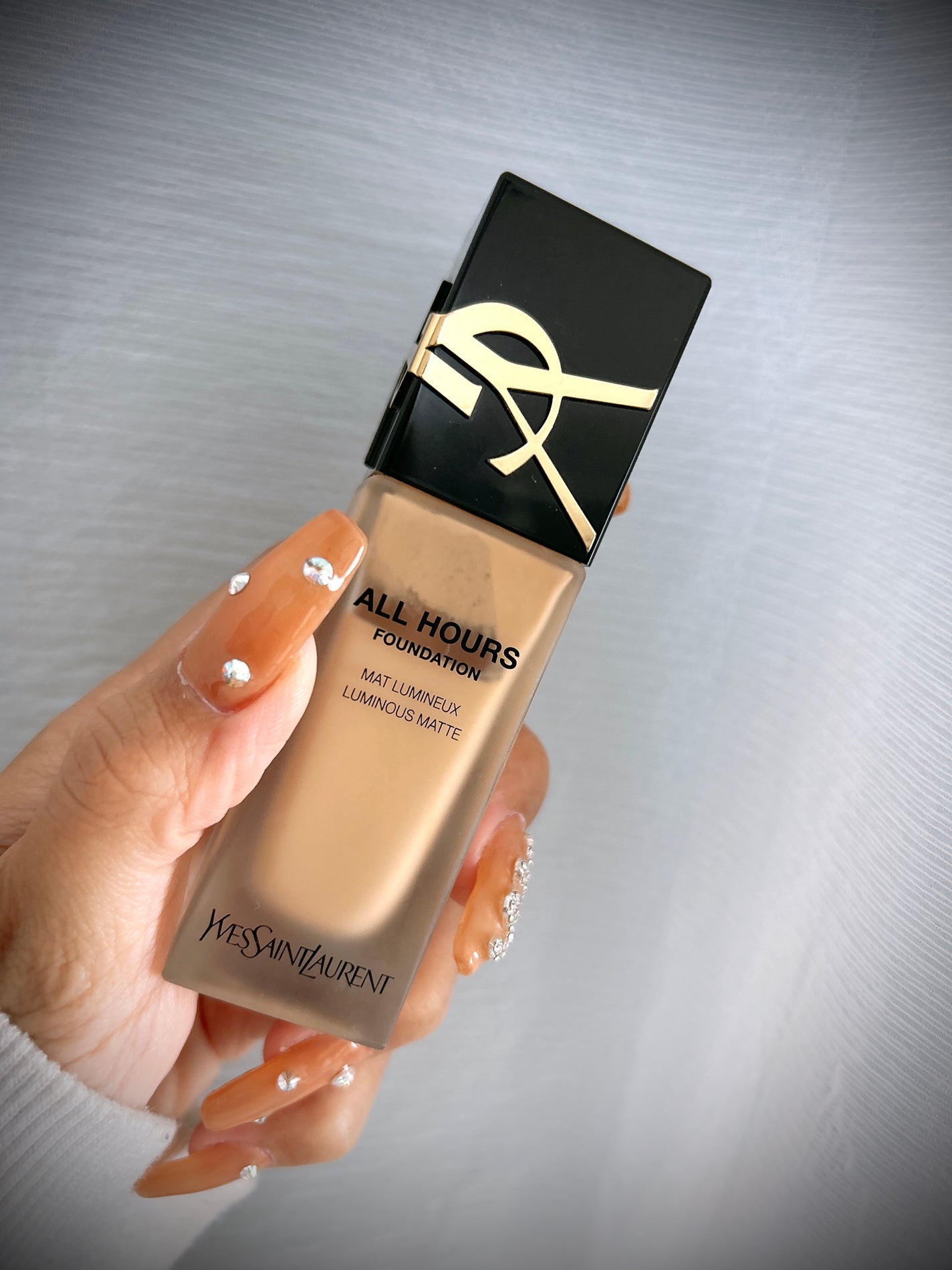 オールアワーズ リキッド/YVES SAINT LAURENT BEAUTE/リキッドファンデーションを使ったクチコミ(1枚目)