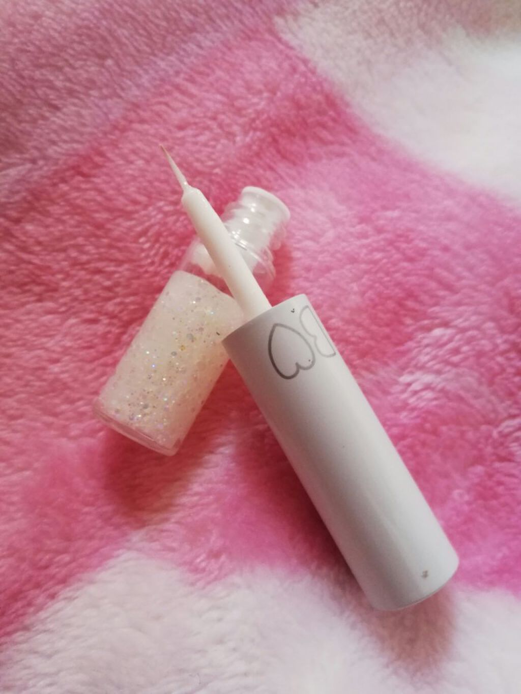 グリッターライナー 02 ミルク ウェイ/b idol/グリッターを使ったクチコミ（2枚目）