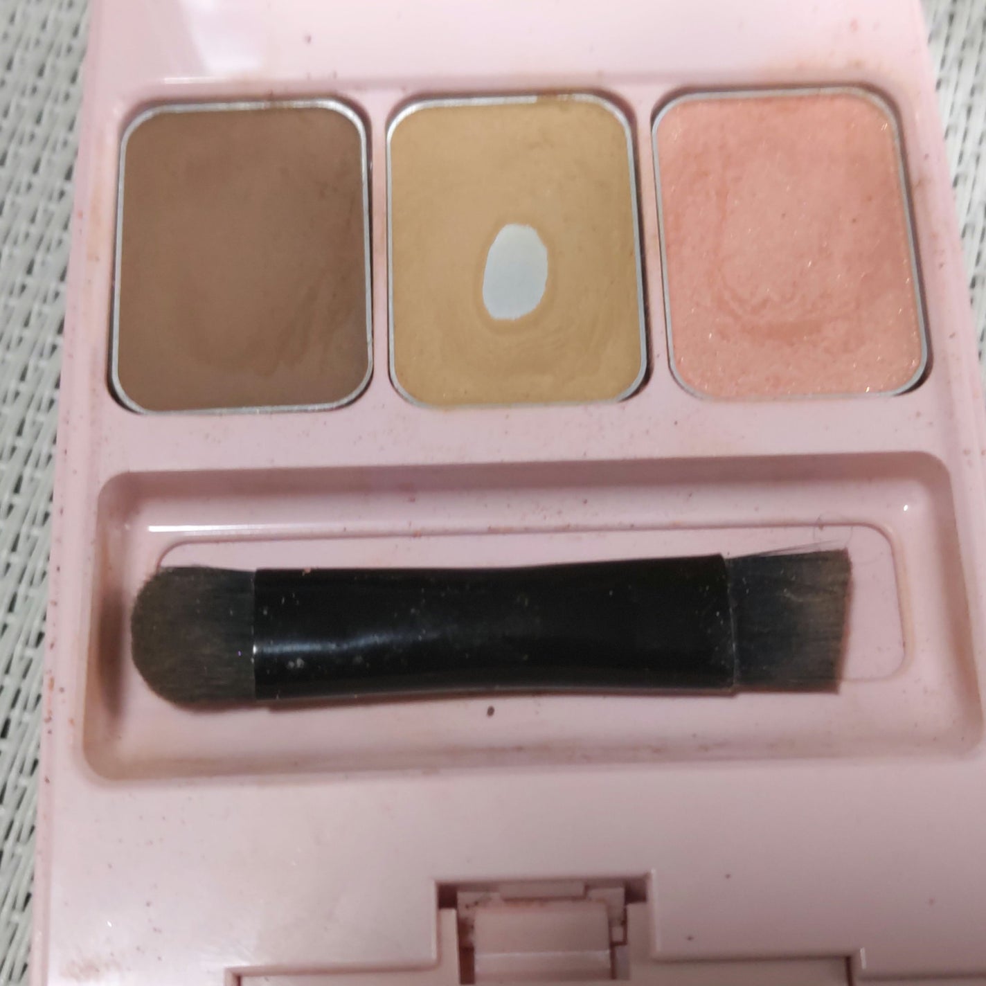 フーミー アイブロウパウダー/WHOMEE/パウダーアイブロウを使ったクチコミ(1枚目)