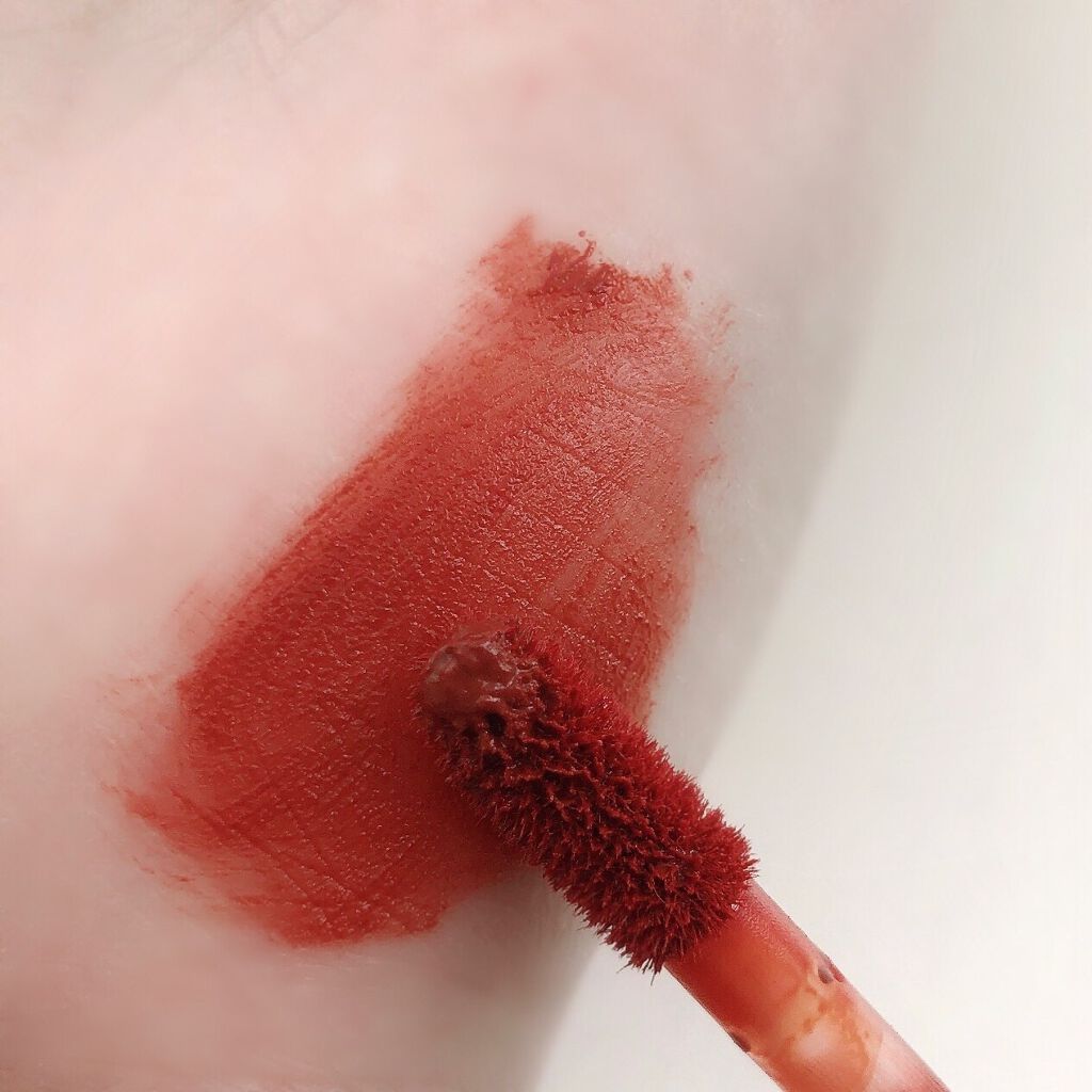 ジューシーパン ムースティント RD05　プラム/A’pieu/リップティントを使ったクチコミ（3枚目）