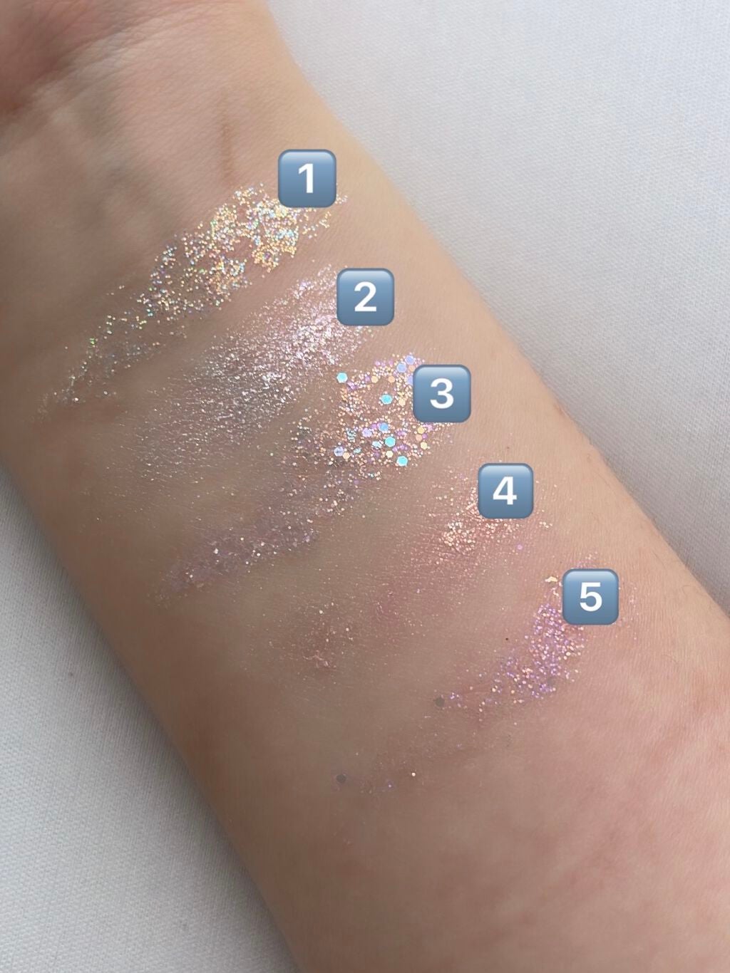 すぐりちゃん on LIPS 「ロムアンドベターザンパレット00全部がラメのラメだけパレット⭐..」(4枚目)