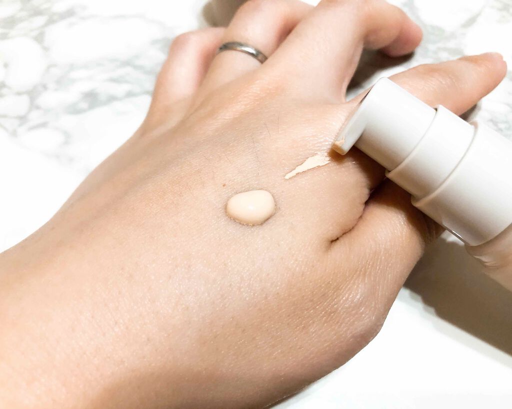 スキントリートメント ファンデーション/ナチュラグラッセ/リキッドファンデーションを使ったクチコミ(2枚目)