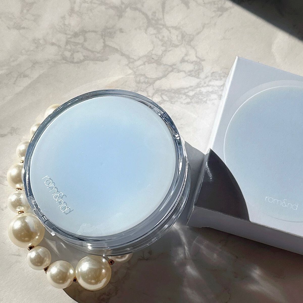 ベアウォータークッション 01 ポースリン17/rom&nd/クッションファンデーションを使ったクチコミ（1枚目）