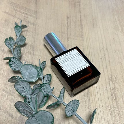 オードパルファム #09 Grapefruit 〔グレープフルーツ〕/AUX PARADIS/香水(レディース)を使ったクチコミ(1枚目)