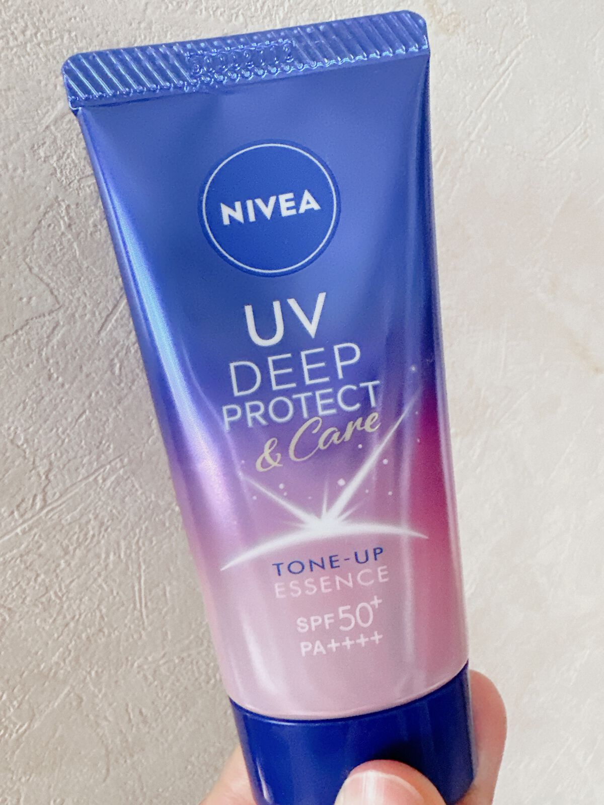 ニベアUV ディープ プロテクト＆ケア トーンアップ エッセンス/ニベア/日焼け止めローションを使ったクチコミ（2枚目）