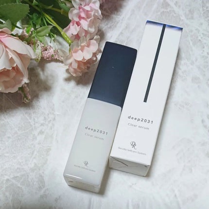 deep2031 クリアセラムのクチコミ「澄んだうるおい肌へ導く成分を凝縮したブライトニング美容液です。
とてもシンプルな見た目はオシ.....」(3枚目)